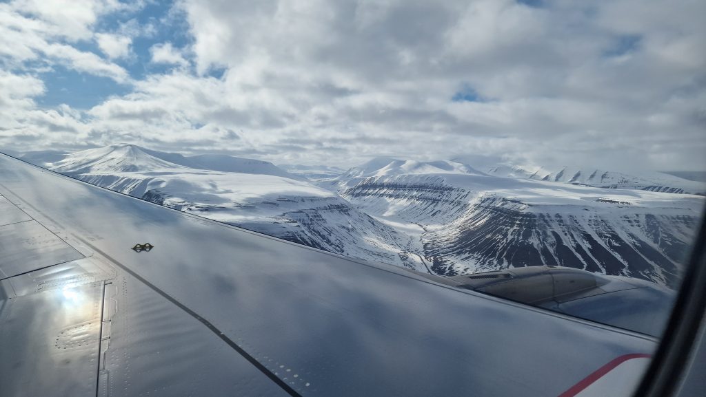Anflug auf Longyearbyen